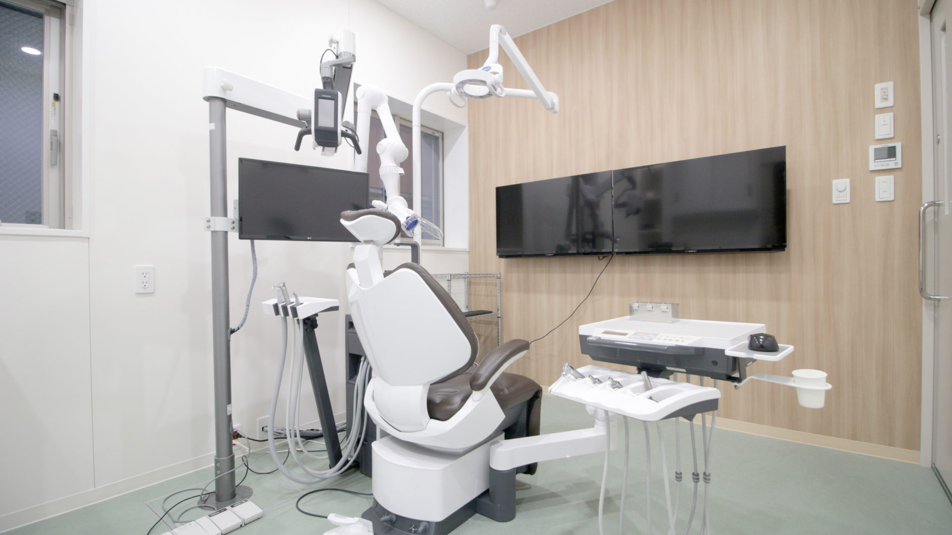 日本の歯科クリニックの予防・メンテナンス専用の診療室